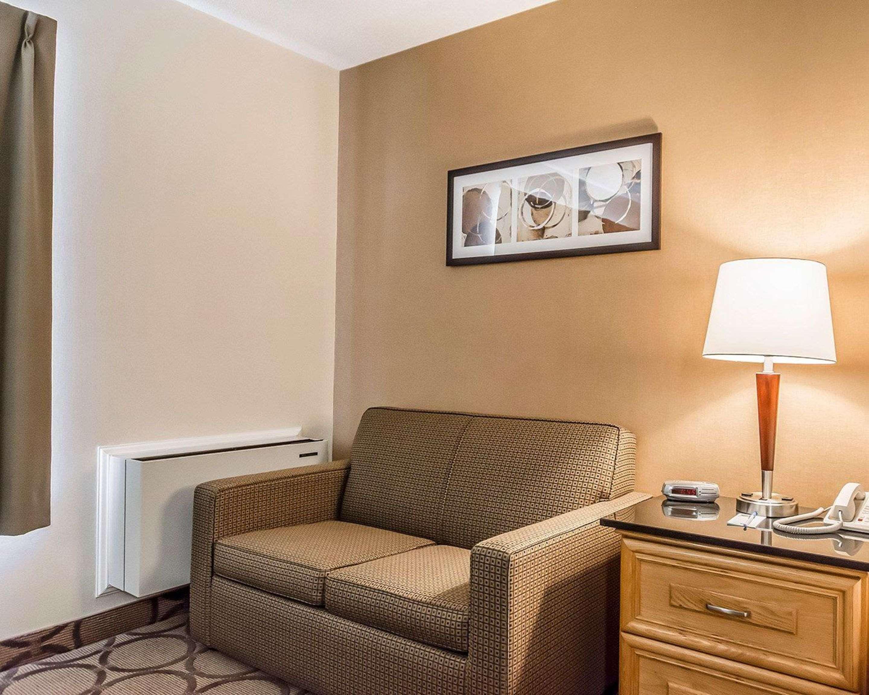 Comfort Inn Rivière-du-Loup Екстериор снимка