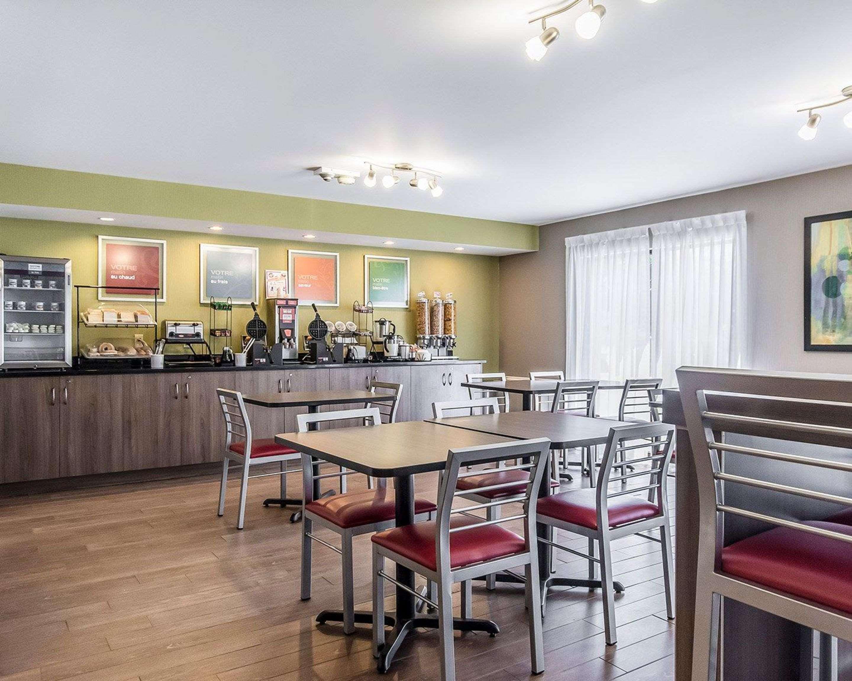 Comfort Inn Rivière-du-Loup Екстериор снимка