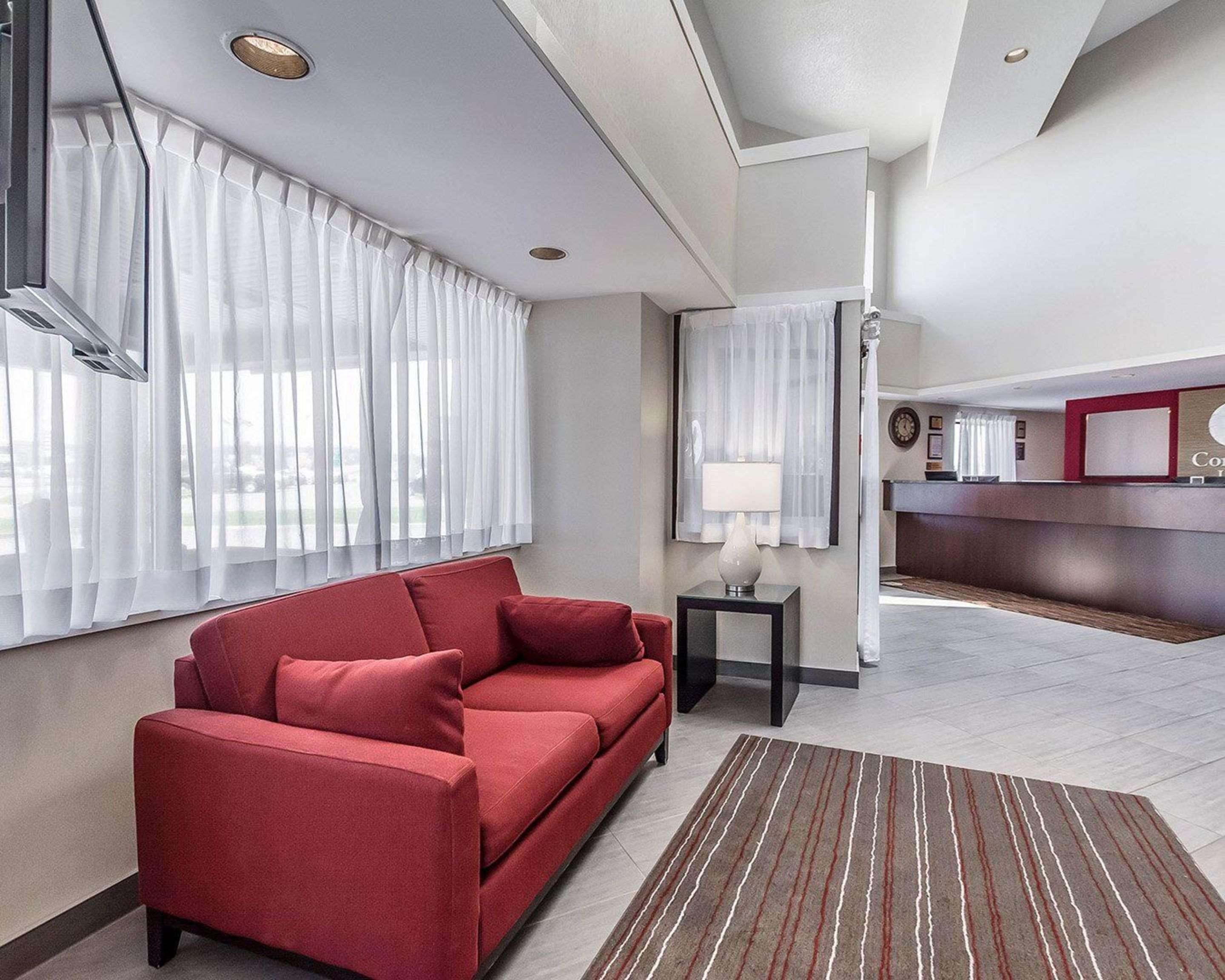 Comfort Inn Rivière-du-Loup Екстериор снимка